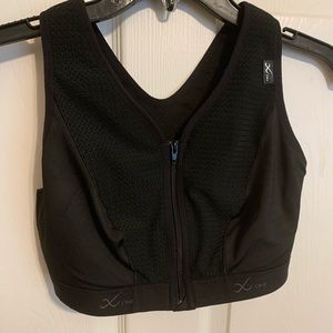 CW-X zip front high impact sports bra 36D or 38DD